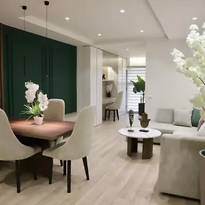 La Grand - New Bazaar Apartamento